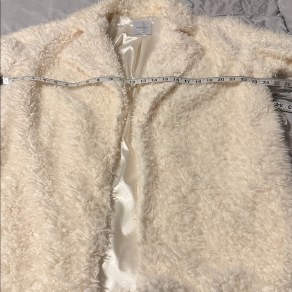 Angel Kiss Cream Teddy Jacket - Picture 9 of 13